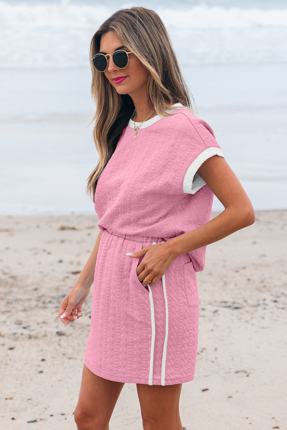 Textured Contrast Trim Crewneck Tee & Pocketed Skirt Set