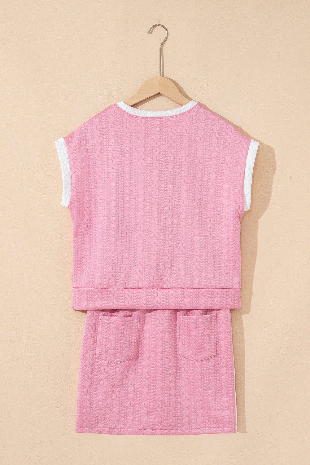Textured Contrast Trim Crewneck Tee & Pocketed Skirt Set