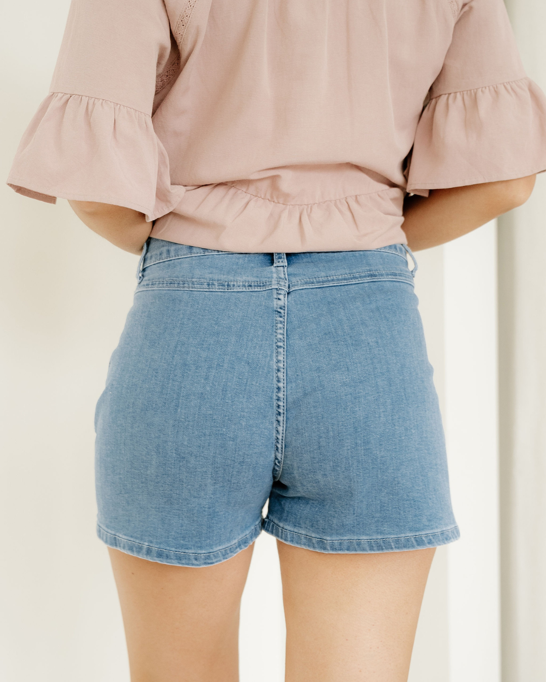 Amiri Flap Pockets Denim Shorts