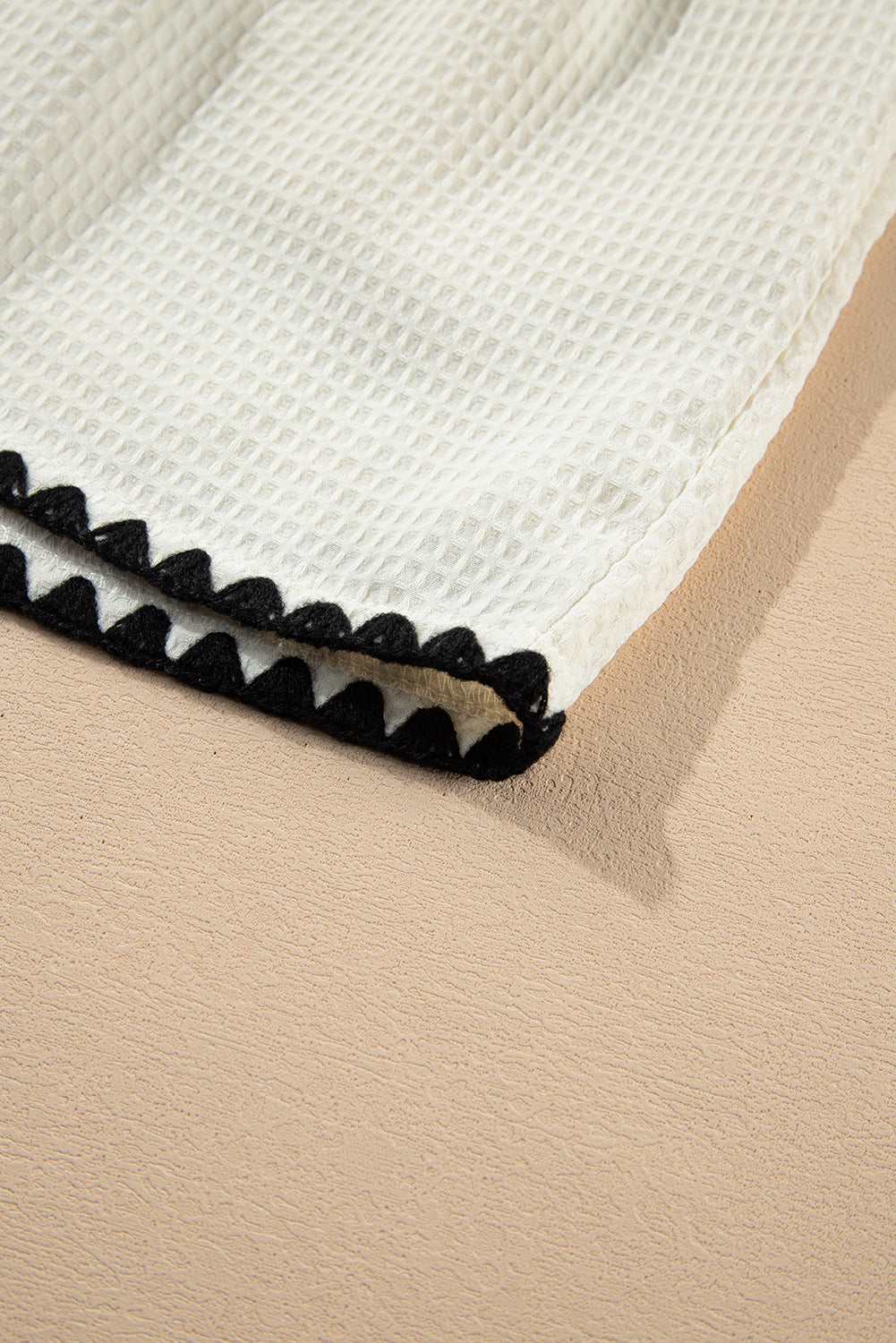 Contrast Ricrac Hem Waffle Textured Shorts