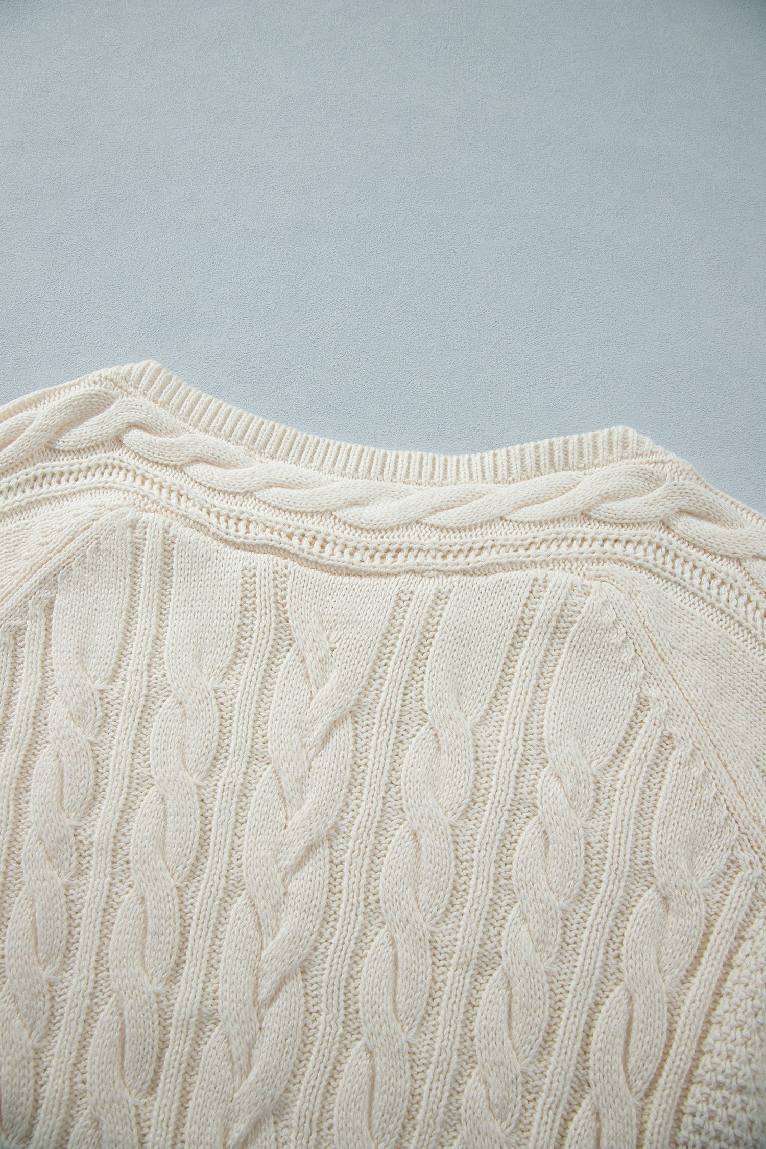Solid Cable Knit Round Neck Long Sleeve Sweater