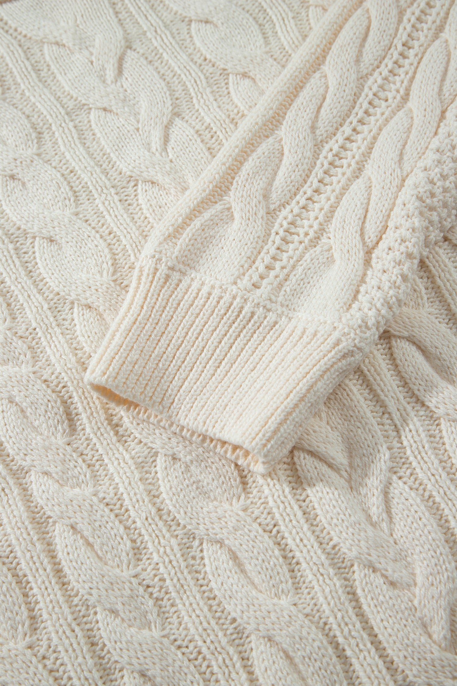 Solid Cable Knit Round Neck Long Sleeve Sweater