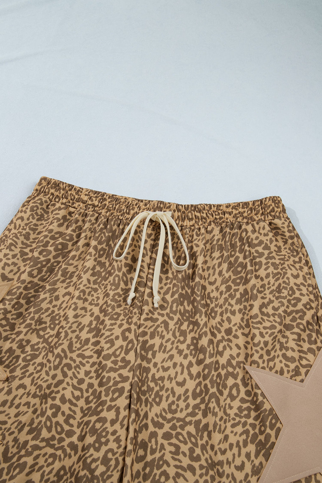 Plus Size Leopard Star Patch Jogger Pants