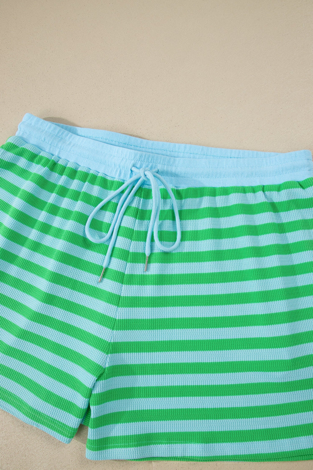 Plus Size Colorblock Stripe Top & Drawstring Shorts Set