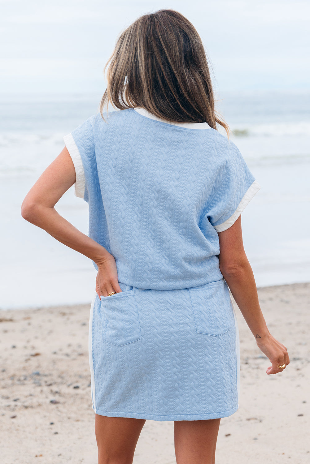 Textured Contrast Trim Crewneck Tee & Pocketed Skirt Set
