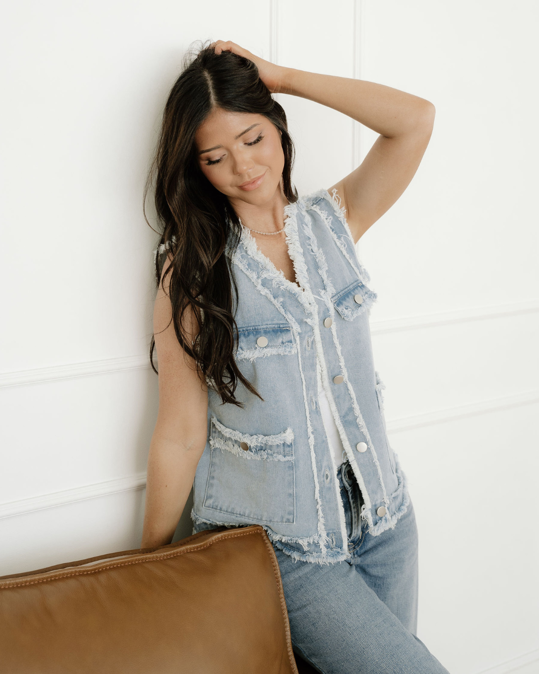 Neriah Frayed Edge Flap Pockets Denim Vest Jacket