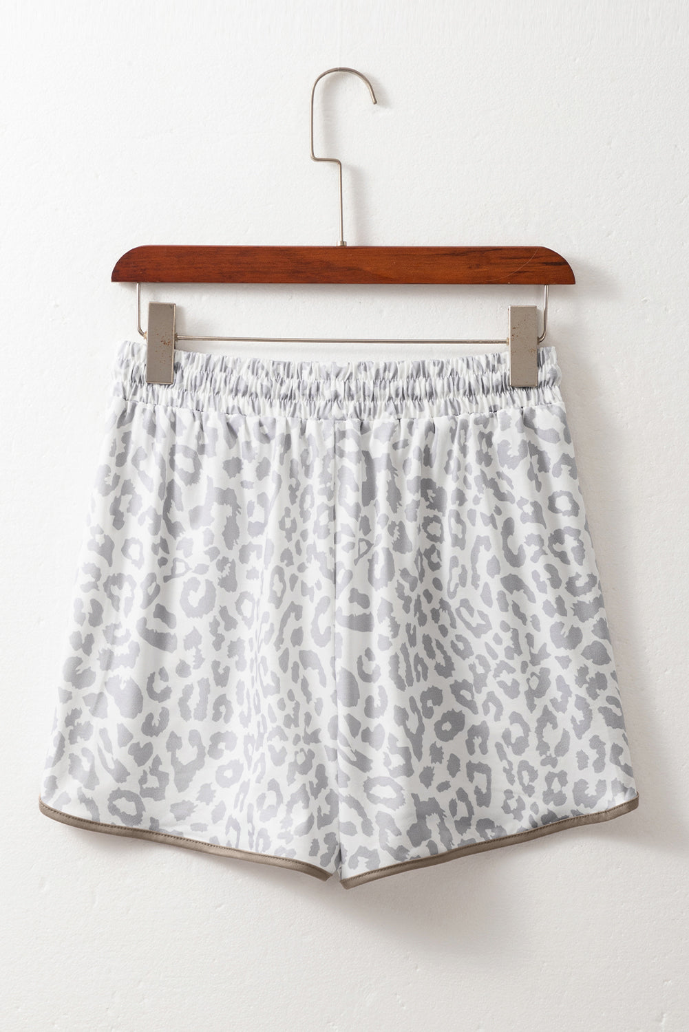 Leopard Contrast Trim Elastic Waist Drawstring Shorts