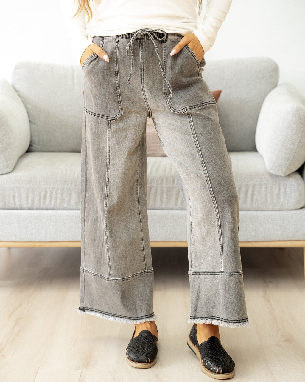 Beau Wide Leg Jeans - Gray Wash