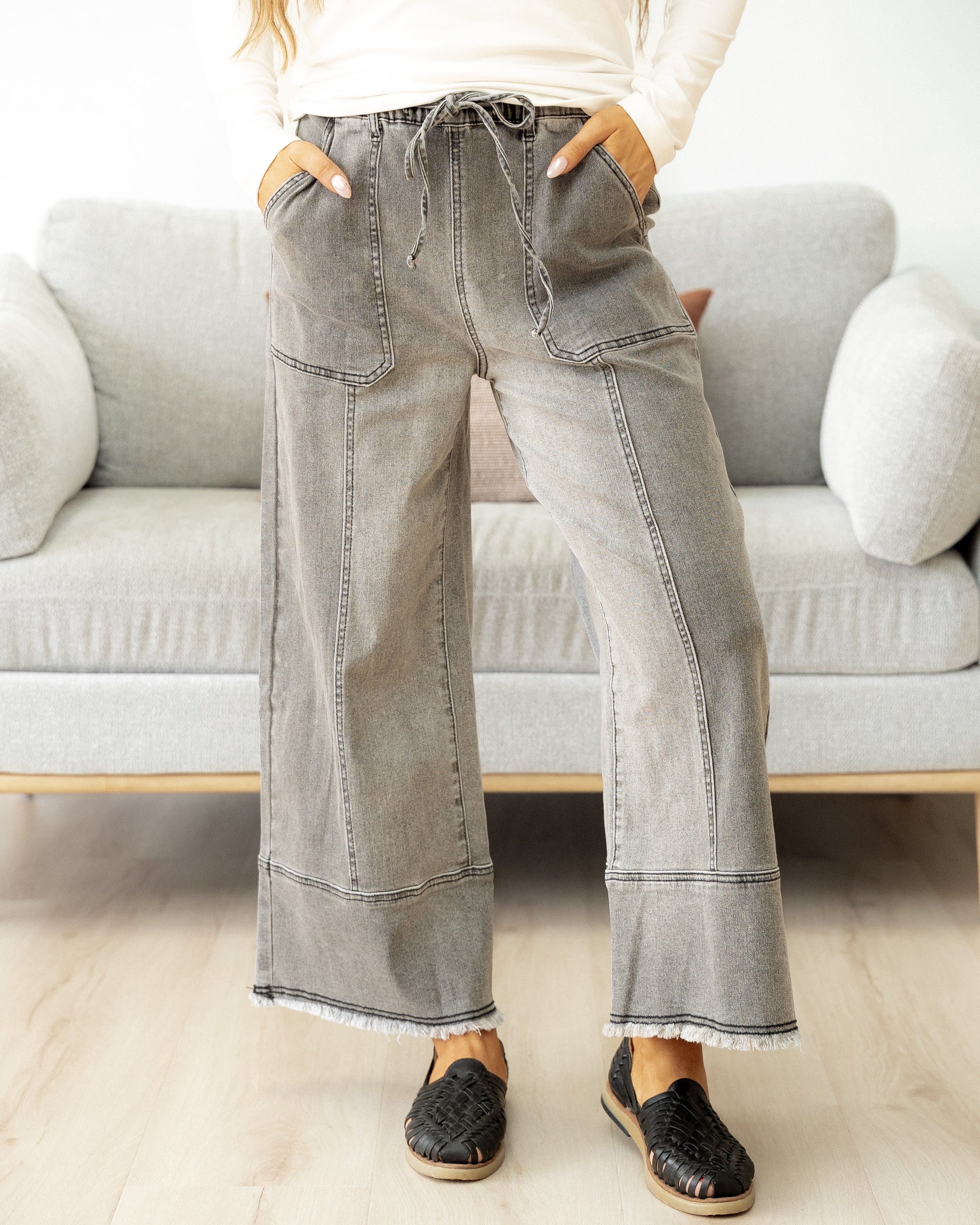 Beau Wide Leg Jeans - Gray Wash