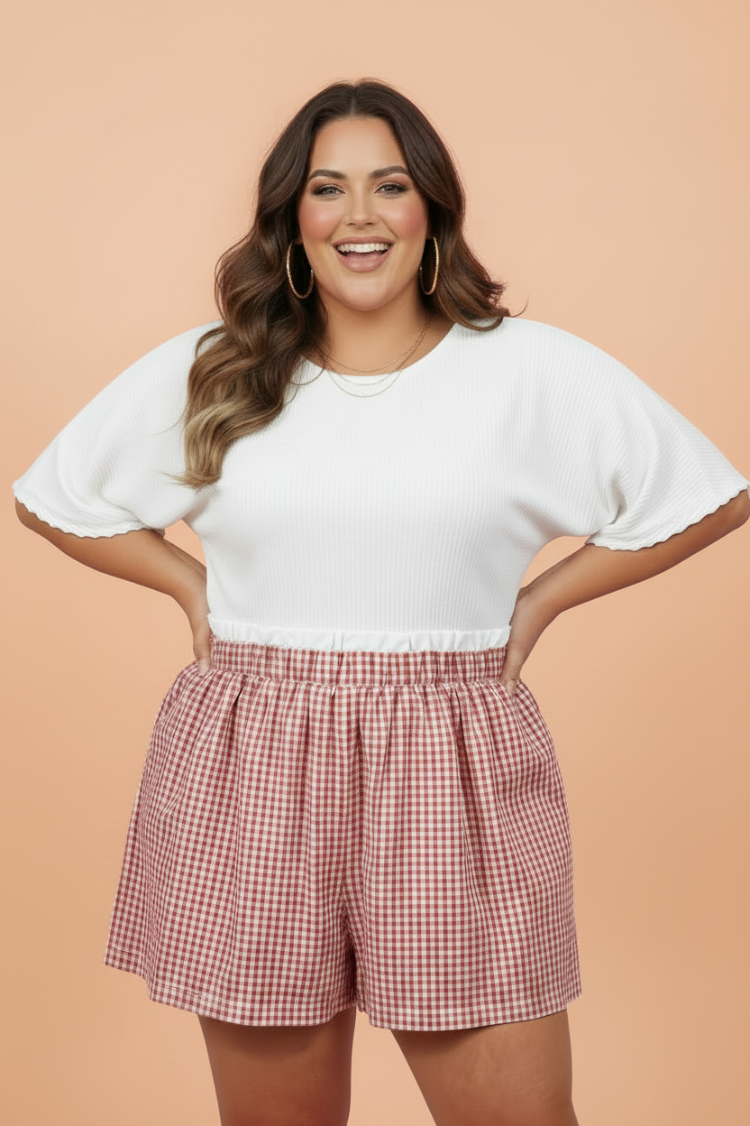 Plus Size Gingham Plaid Ruffle Contrast Trim Shorts