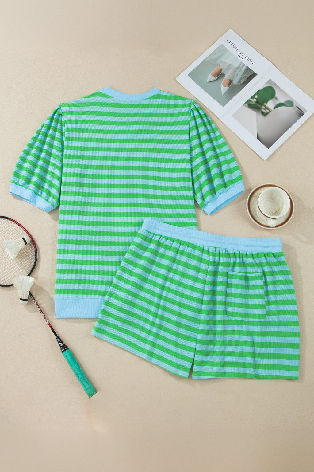 Plus Size Colorblock Stripe Top & Drawstring Shorts Set