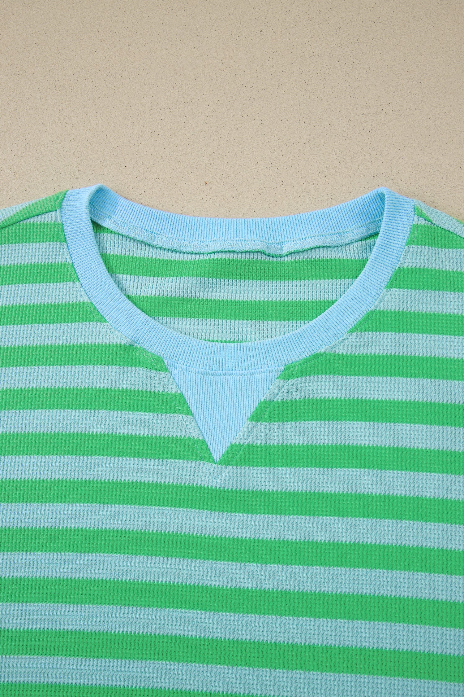 Plus Size Colorblock Stripe Top & Drawstring Shorts Set