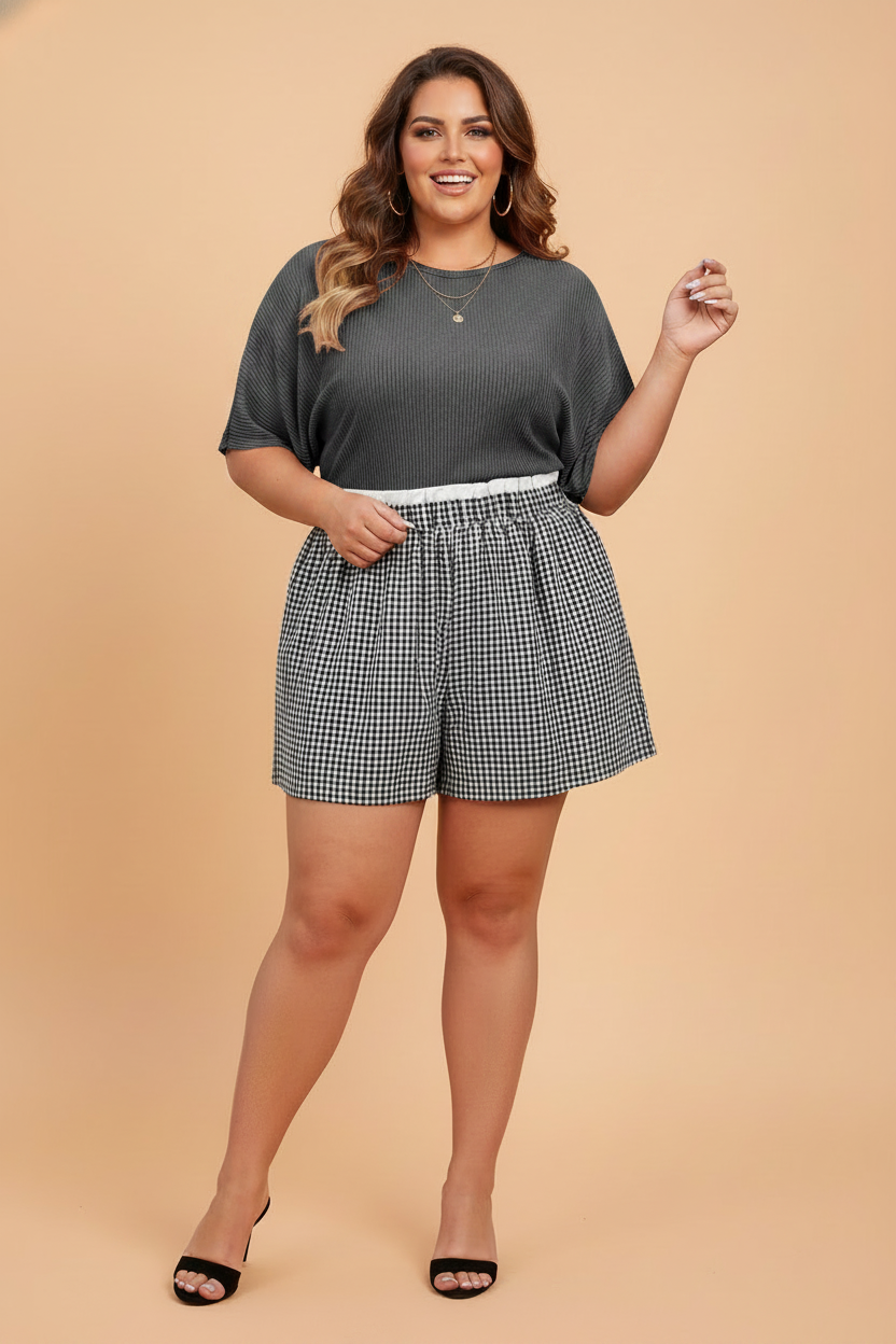 Plus Size Gingham Plaid Ruffle Contrast Trim Shorts
