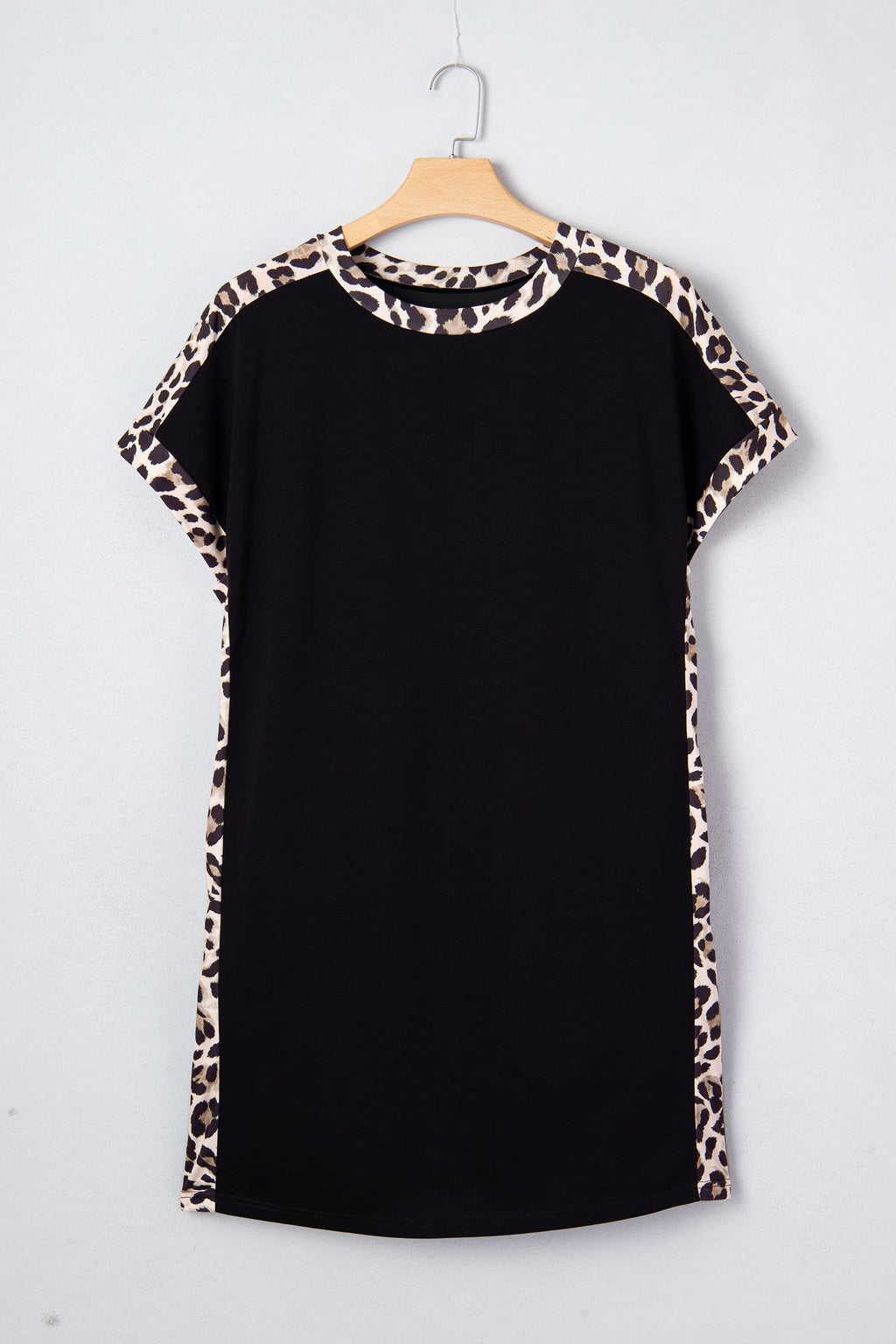 Plus Size Leopard Patchwork Shift T-Shirt Dress