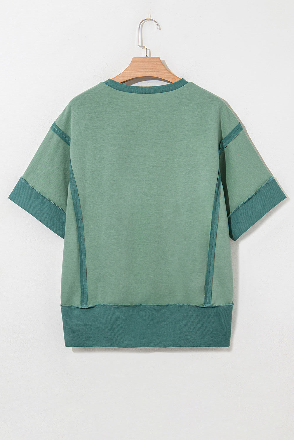 Colorblock 3/4 Sleeve Raw Seam High-Low Top