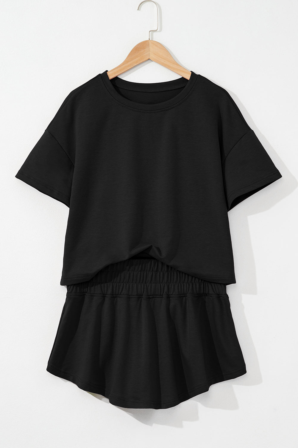 Solid Cropped Tee & Ruffle High Waist Skort Set